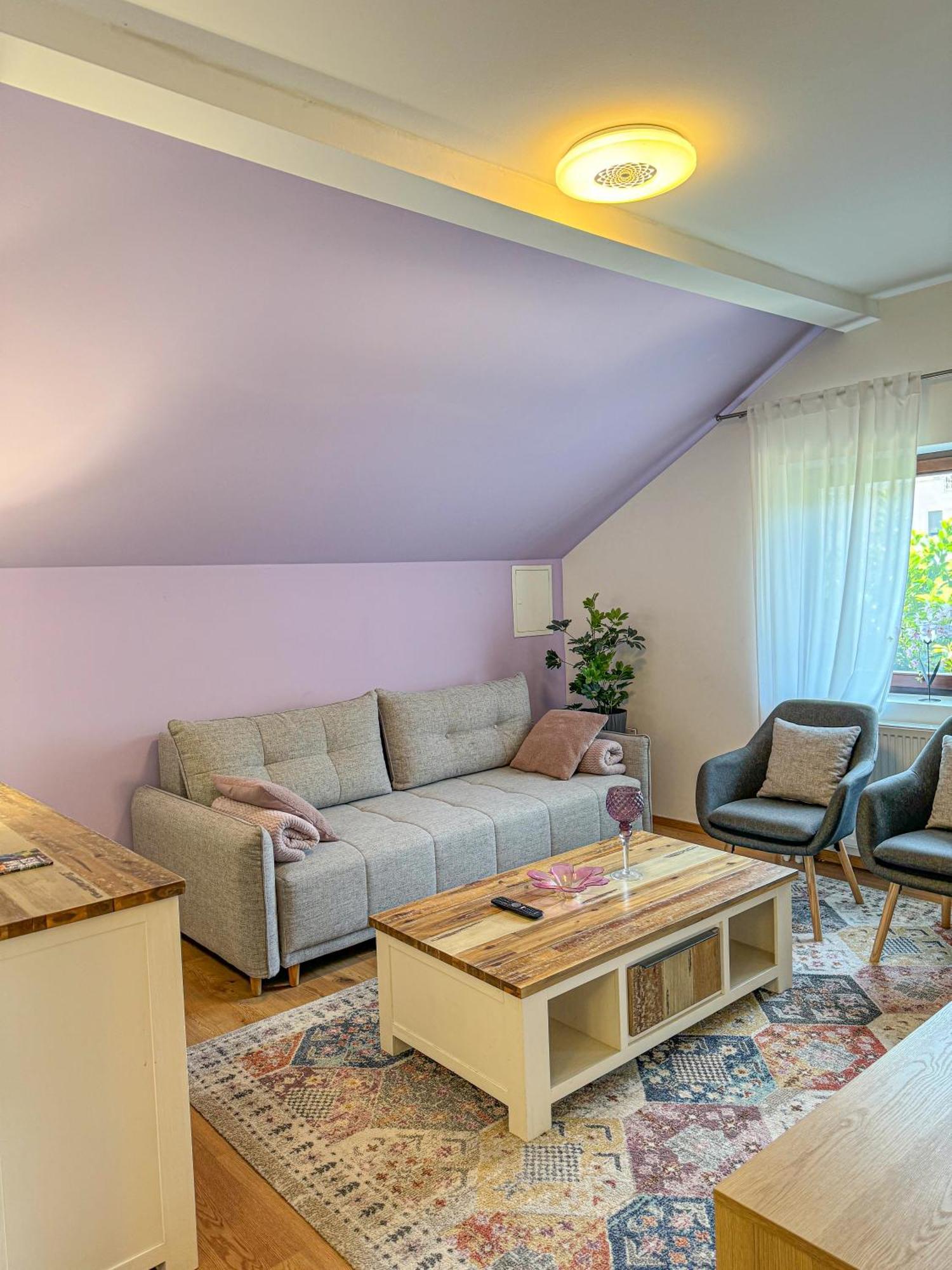 Apartman Mibel Zagreb Exteriör bild